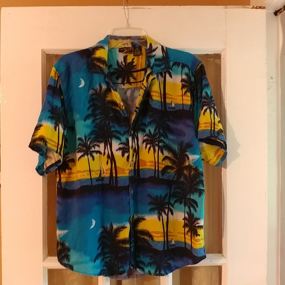 Thums Up for Him - vintage Hawaiian print shirt